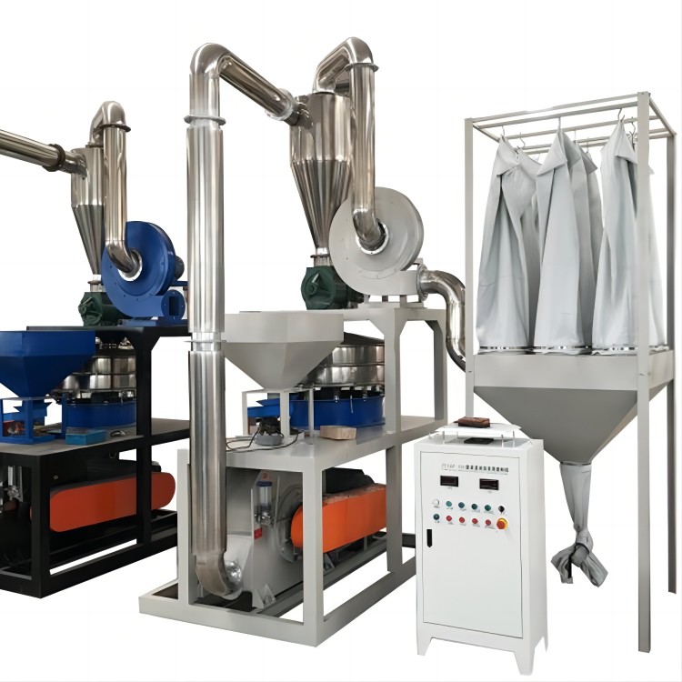 Como uma máquina pulverizadora de plástico melhora a eficiência do processamento de materiais?